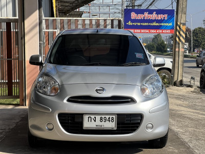 2013 Nissan March 1200 - auto